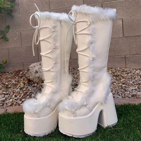 gucci white fluffy boots